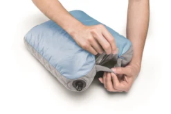 Cocoon Air Core Pillow Ul Xl, Light Blue Kussen -Campingwinkel 3639427 799696117856 3