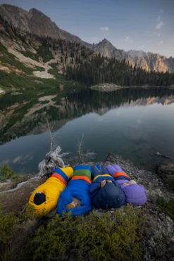 Marmot Sawtooth Slaapzak 12 Marmot Sawtooth Slaapzak -Campingwinkel 7643669 195115053765 4